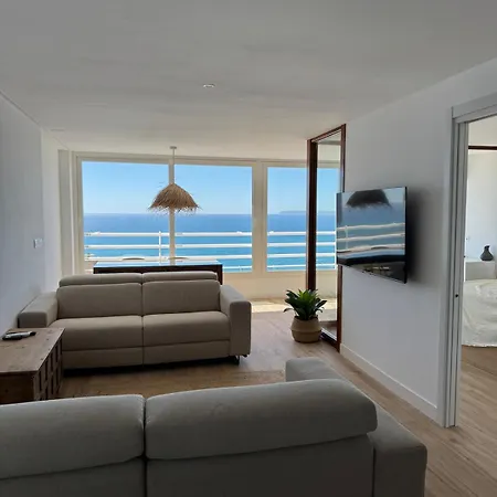 Apartment With An Sea View On The 14th Floor *